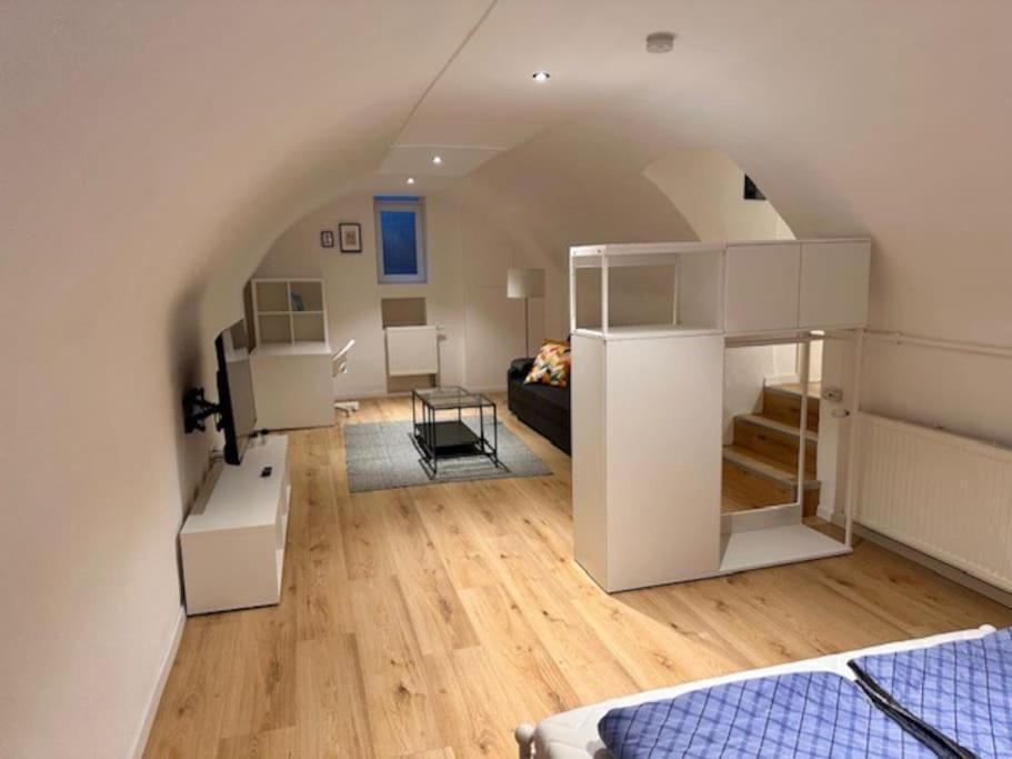 Especially Souterrain Apartment Heilbronn Bagian luar foto